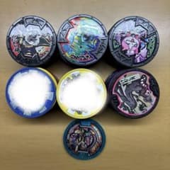 妖怪ウォッチ 妖怪メダル 42枚セットのサムネイル