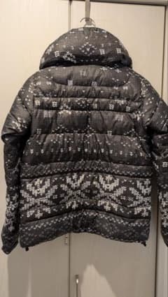 Helly Hansen WM 雪の結晶柄ダウンジャケットのサムネイル