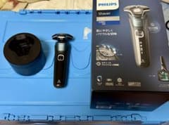 ほぼ新品】PHILIPSシェーバー 5000 Series S5882/60 - メルカリ