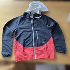 adidas ウィンドブレーカー フード付き ランニングウェア　レディース36のサムネイル