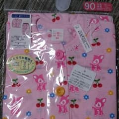 新品未開封90㎝女の子パジャマのサムネイル