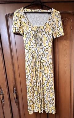 美品⭐︎ミッシェルクランロングワンピースのサムネイル