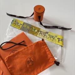 HERMES エルメスツイリー　イエロー　人気柄 小さなシミと傷あり HERMES エルメスツイリー イエロー 人気柄 小さなシミと傷あり - メルカリ
