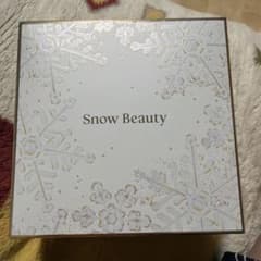 Snow Beauty フェイスパウダー2026のサムネイル