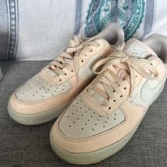 Nike Air Force 1 ピンク/クリームのサムネイル