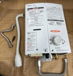 Rinnai ユーティ ガス瞬間湯沸器 RUS-V51XT 2019年製 - メルカリ