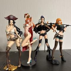 ワンピース フィギュア フラッグダイヤモンドシップ ナミ ロビン
