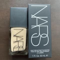 NARS ライトリフレクティングファンデーションのサムネイル