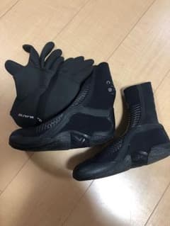 ブーツ グローブのサムネイル