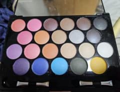 Dolce cosmetic アイシャドウパレット DEP-01 22色のサムネイル
