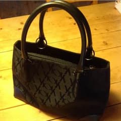 新品 YUMIKATSURA レディースバック 黒のサムネイル