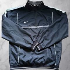 NIKE ナイロンジャケット ハーフジップ 刺繍ロゴ ブラック L