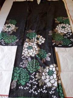 正絹振袖 金通し値下げ不可 - メルカリ