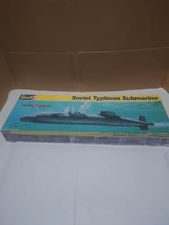Revell 潜水艦プラモデル 3点セット Revell 潜水艦プラモデル 3点セット - メルカリ