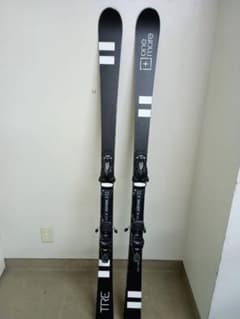 one more TRE スキー板 黒/白 165cm one more TRE スキー板 黒/白 165cm - メルカリ