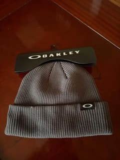 OAKLEY 니트 모자 비니 그레이