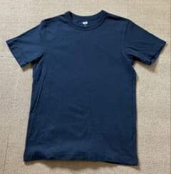 UNIQLO U Tシャツ Sサイズ ネイビー　メンズのサムネイル