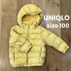 ウォッシャブル　ライトウォームパデットパーカー　イエロー　UNIQLOのサムネイル