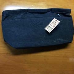 ✩大人気感謝✩【元値1200円 未使用】無印良品ポケットポーチ☆*。のサムネイル