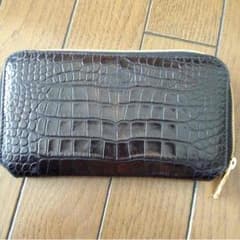 Orobianco ラウンドジップ 長財布のサムネイル