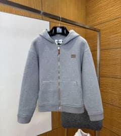 トレンド感 グレーフード付きトップス M 即購入 OKのサムネイル