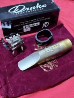 【最終値下】Drake サンボーンモデル アルトマウスピース #7 リガチャー付 最終値下】Drake サンボーンモデル アルトマウスピース #7 リガチャー