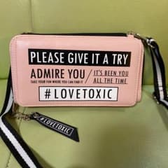 ぶう。様専用 美品❤ ラブトキ長財布のサムネイル
