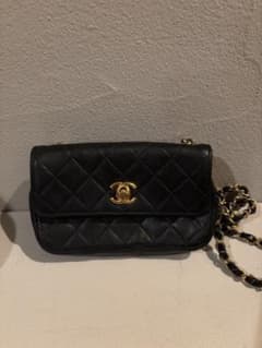 CHANEL ミニ　フラップのサムネイル
