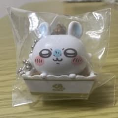 くら寿司　ちいかわ　びっくらぽん　モモンガのサムネイル