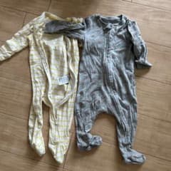 baby GAP ジッパーロンパース 2枚セット 9-12monthsのサムネイル