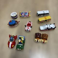 ち*ち様 Disneyディズニーリゾート　トミカ　20点　まとめ売り 東京ディズニーリゾート⭐️ トミカ まとめ売り 11台 - メルカリ