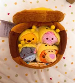 ツムツム　ハチプーのサムネイル