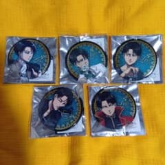 進撃の巨人 リヴァイ 缶バッジ 全5種セット カラオケの鉄人 - メルカリ