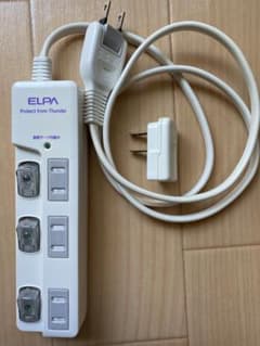 ELPA個別スイッチ付きタップ3口,1m／扉付き耐雷保護／L型変換プラグ1個のサムネイル