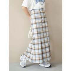 earthmusic＆ecologyフレアスカート 青と茶色のチェック柄のサムネイル