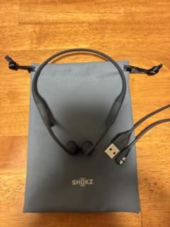 Shokz openrun 骨伝導イヤホン 本体 S803 ミニサイズ ブラック - メルカリ