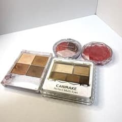 CANMAKE チーク、アイシャドウセット　30点　まとめ売り まとめ売り CANMAKE アイシャドウ3点 クリームチーク1点 - メルカリ
