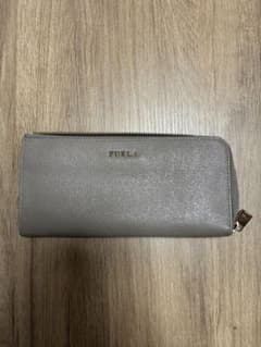 FURLA フルラ ラウンドファスナー長財布 グレージュのサムネイル