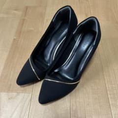 パンプス　ブラックのサムネイル