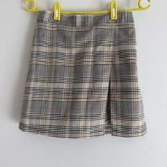 チェック柄ミニスカートのサムネイル
