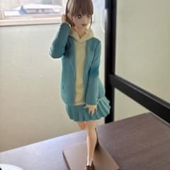 千夏先輩　フィギュアのサムネイル