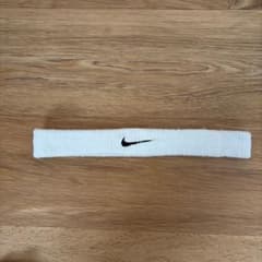 NIKE ヘアバンド ホワイトのサムネイル