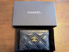 CHANEL レアデザイン　カードケース マトラッセ スタッズ ネイビー 紺のサムネイル