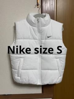 NIKE Lサイズ ベスト ワンポイント 刺繍ロゴ ホワイト ナイキ NIKE Sサイズ ベスト ワンポイント 刺繍ロゴ ホワイト ナイキ - メルカリ