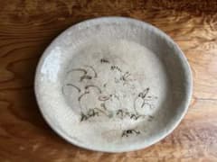小栗正男① ウサギの絵柄 陶器のお皿 小栗正男 No1. ウサギの絵柄 陶器のお皿 - メルカリ