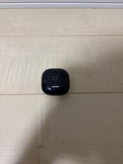 【美品】libety4 NC 充電ケース 本体※箱、イヤーピース付きのサムネイル