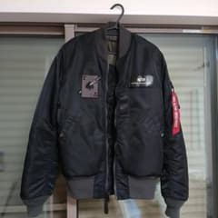 激レア　ALPHA INDUSTRIES ブラック MA-1 フライトジャケットのサムネイル