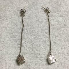 トミーヒルフィガー ピアス   NAO様専用のサムネイル