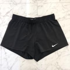 NIKE ナイキ　ショートパンツ  ブラックのサムネイル