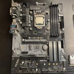 ASRock Z390 Pro4 マザーボード+Core i7 9700K - メルカリ
